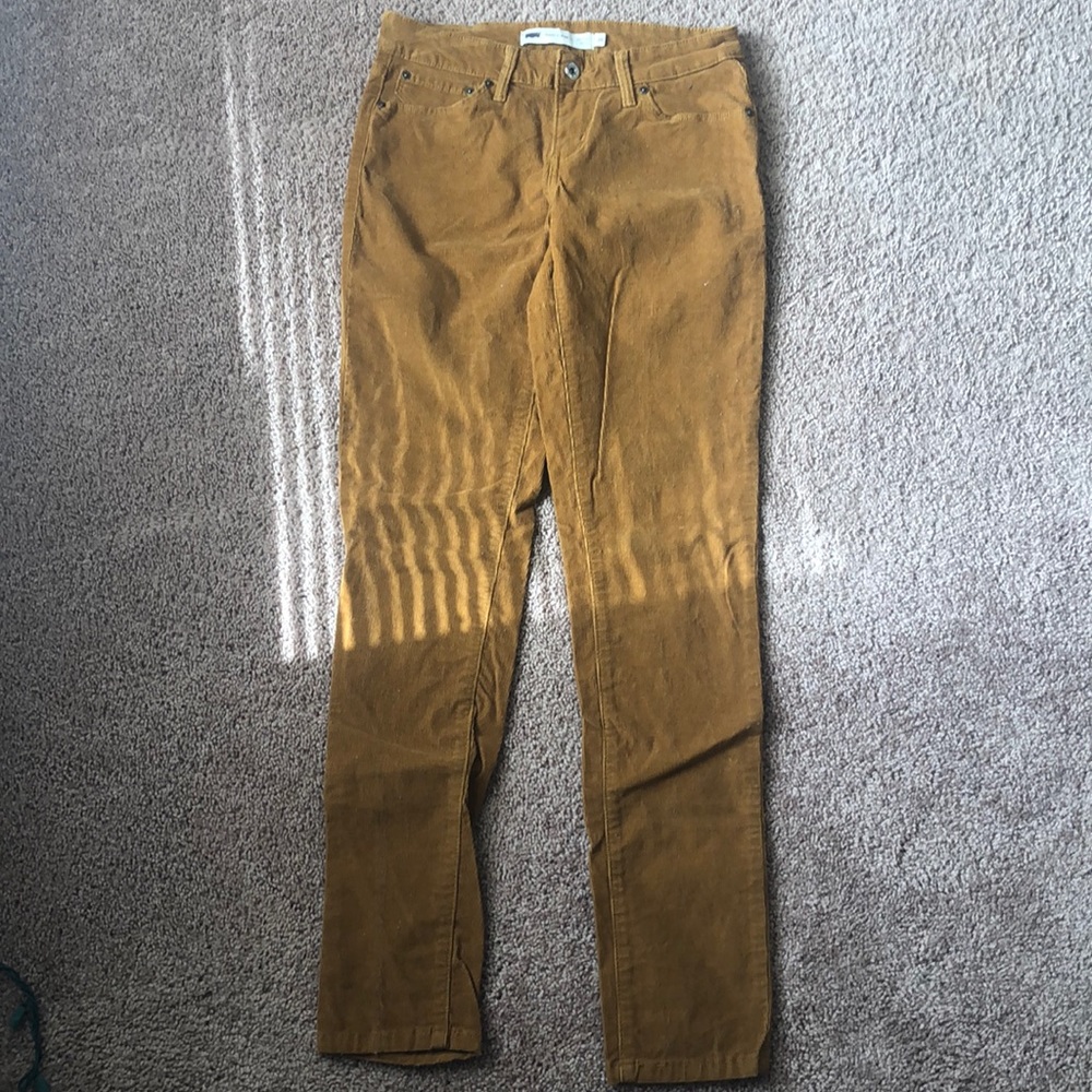 Courdroy Levi’s jeans